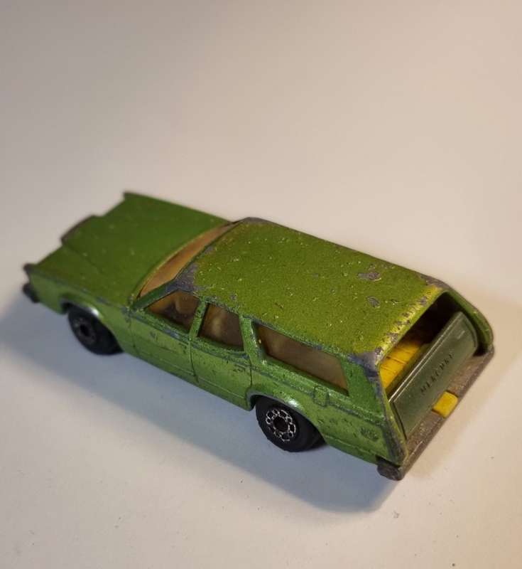 Matchbox Lesney 74D Cougar Villager