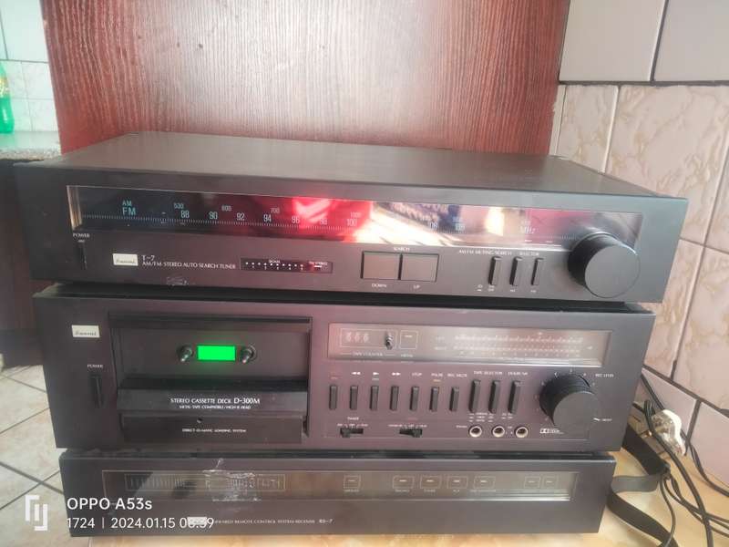 1984 Sansui Stack Music System. RS-7 remote control receiver, D-400M, T7 Tuner