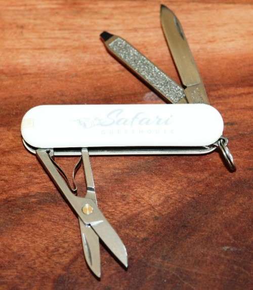 Victorinox - 58mm - Swiss Army Knife - (Classic SD) with Safari Guesthouse logo