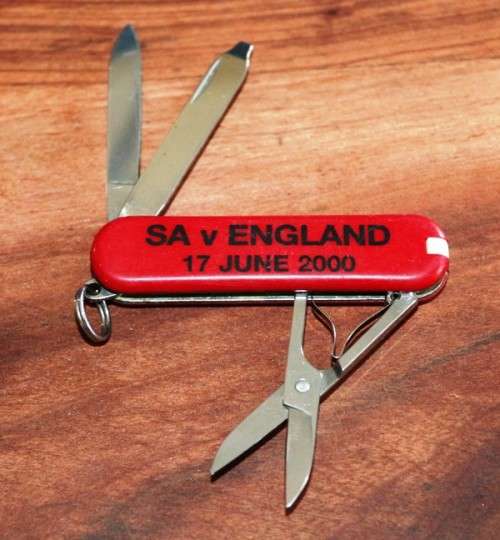 Victorinox - 58mm - Swiss Army Knife - (Classic SD) with SA v England 17 June 2000