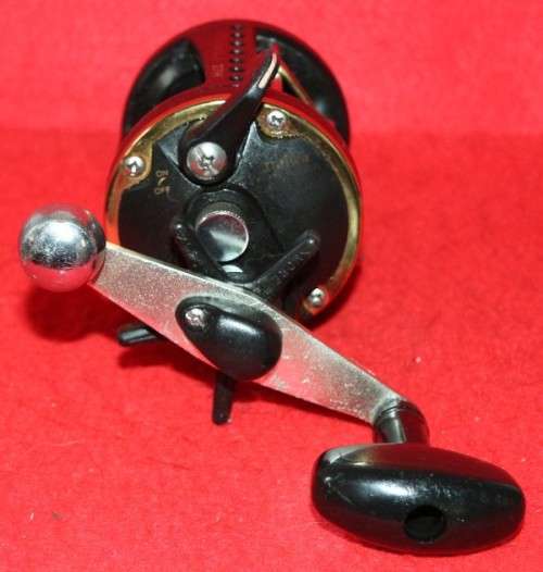 Daiwa Firewolf 27H Baitcasting levelwind reel