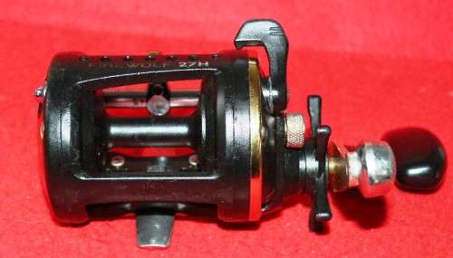 Daiwa Firewolf 27H Baitcasting levelwind reel