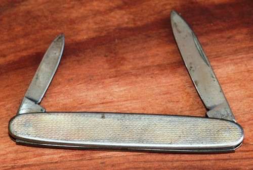 Vintage `Richards` Pen Knife - Made in Sheffield England