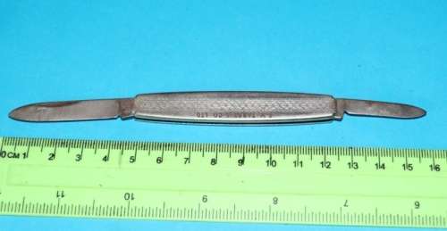 Vintage `Richards` Pen Knife - Made in Sheffield England