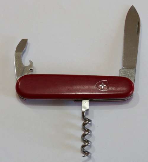 Victorinox - 84mm - Swiss Army Knife (Waiter)