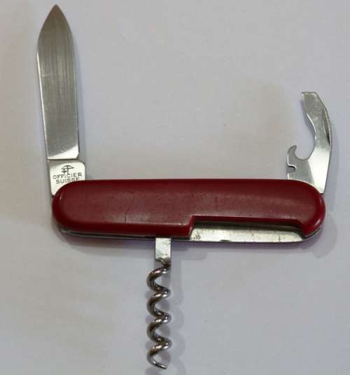 Victorinox - 84mm - Swiss Army Knife (Waiter)
