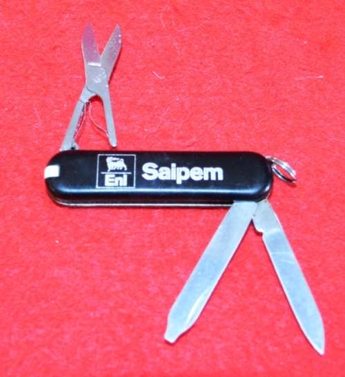 Victorinox - 58mm - Swiss Army Knife - (Classic SD)