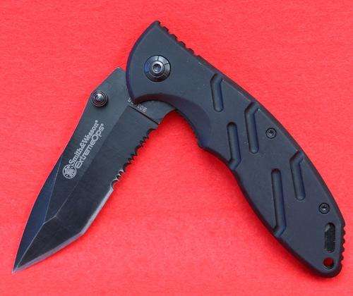 S&W Black Ops Black 1/2 Serrated Tanto Blade Knife