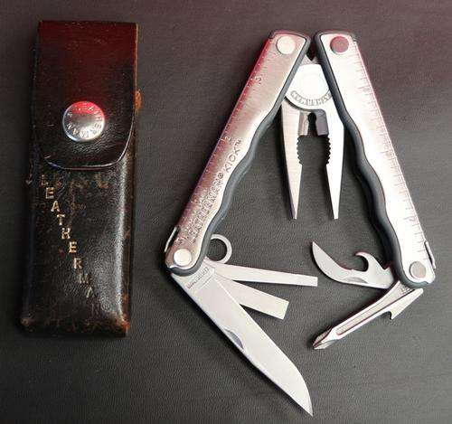 Leatherman Kick
