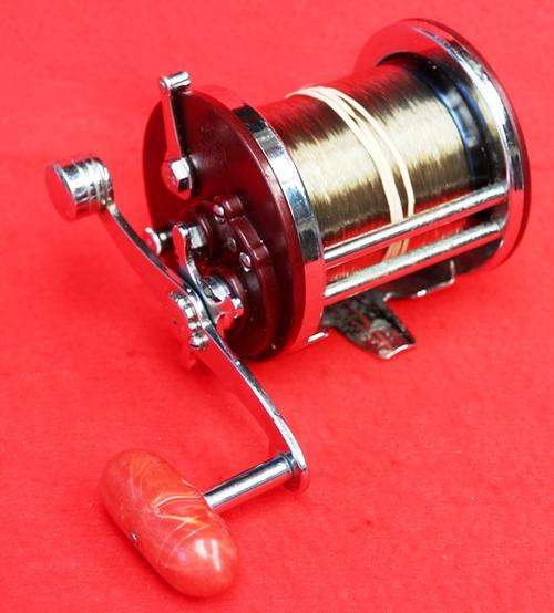 PENN 500 JIGMASTER - FISHING REEL