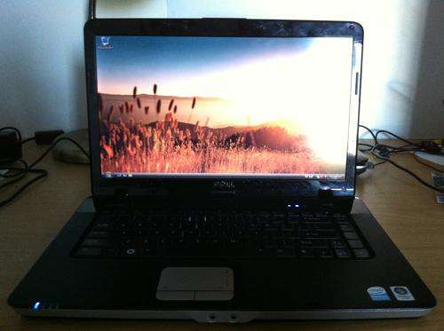 Dell Vostro A860 Laptop