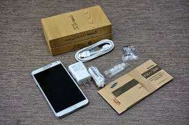 Samsung  Galaxy Note 3 smartphone  (White) 16 Gb Model N9005