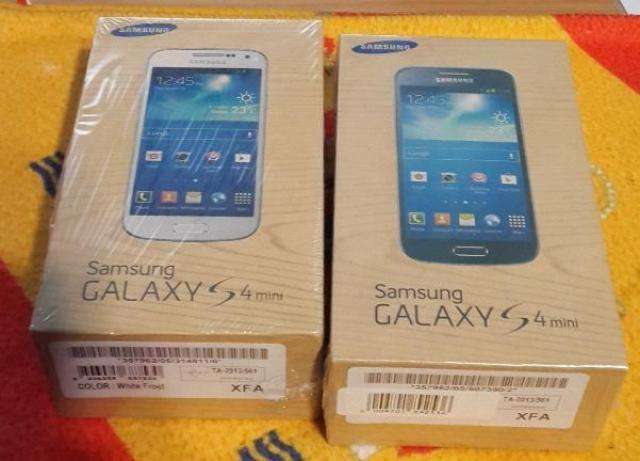 2 X ORIGINAL ICASA APROVED SAMSUNG S4 MINI 8 GB 1 X WHITE PLUS 1 X BLACK OPEN TO ALL NETWORKS