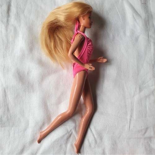 Vintage 1980s Twirly Curls Barbie Doll (Philippines 1982) - Good Used Condition