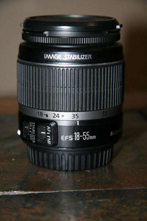 Canon 18-55mm EFS IS zoom lens