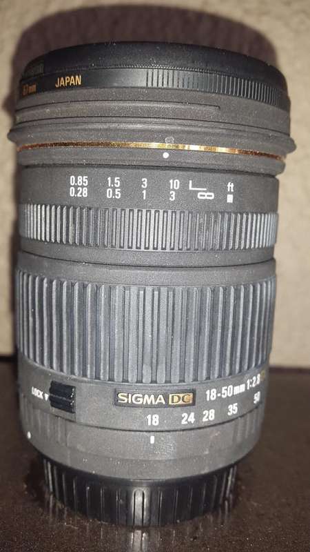 Sigma DC 18-50mm f2.8 lens (canon mount)