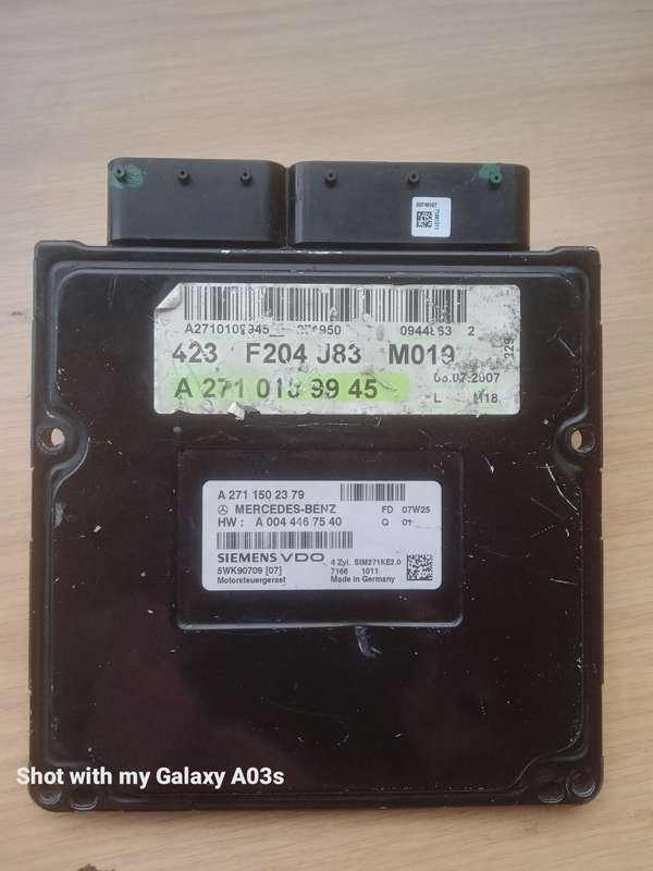 Mercedes Benz W204 computer box (ECU)