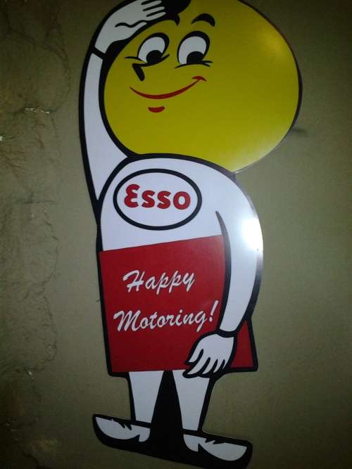 esso oildrp plastic cutout