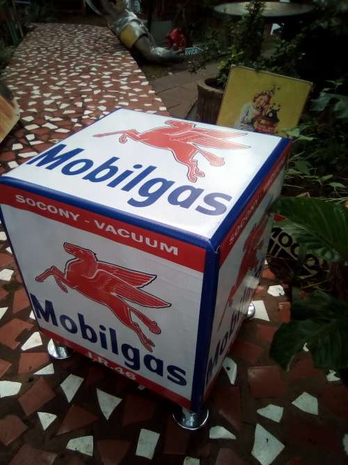 mobil gas ottoman