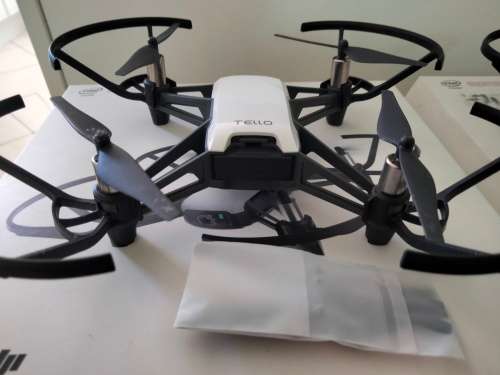 dji Tello drones