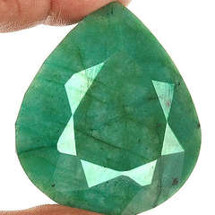 Emerald, 486 carats, Massive, beautiful, valuable