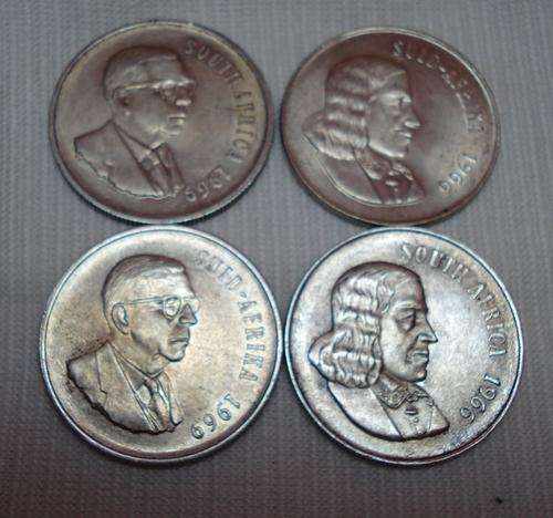 4 X SILVER R1 COINS (DONGES AND V/RIEBEECK) - BID PER COIN