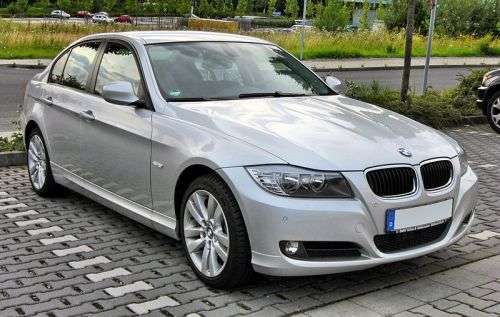 Bmw E90 Service & Repair Manual (PDF FILE)