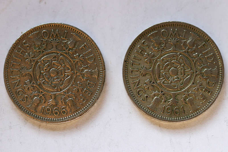 United Kingdom - 2 two Shilling coins