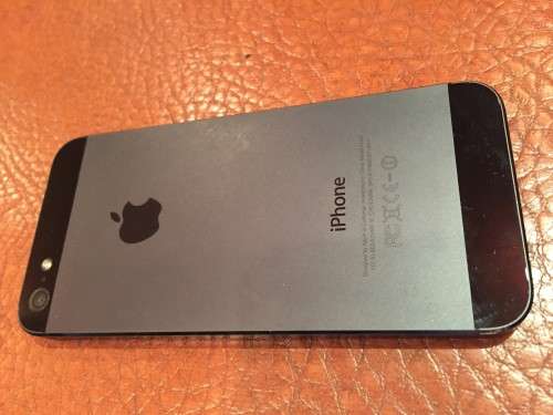 iPhone 5 16GB Space Grey