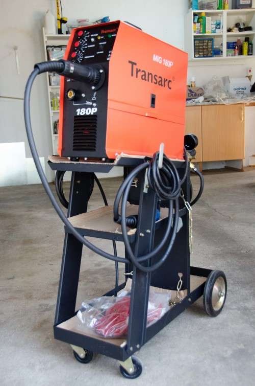 Afrox Welding Machine PortaMig 180P (includes gas bottle)
