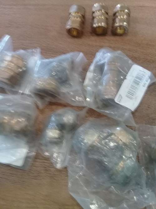 PLUMBING BRASS FITTINGS