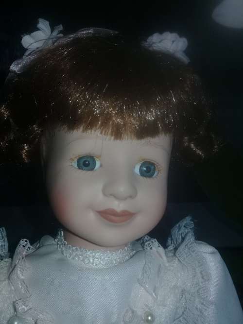 Beautiful Porcelain Doll, (Pearl)