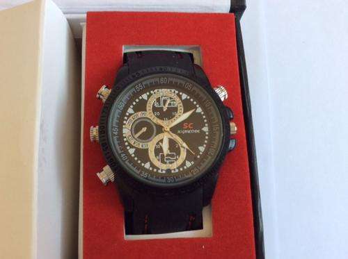 Digital Camera Spy Watch with Video Recorder,8GB Built-In Microphone