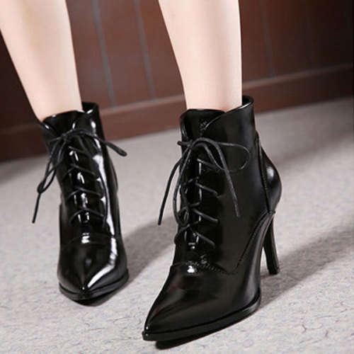 Casual Black Solid PU Boots