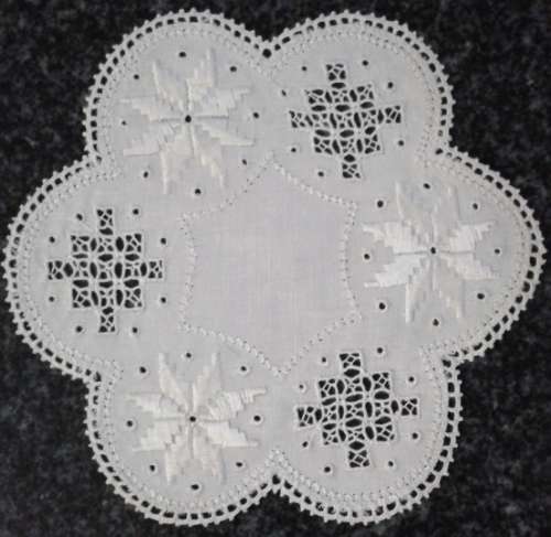 Two dozen round vintage linen Lefkara lace doilies/table mats