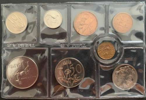 1977 SA MINT PACK