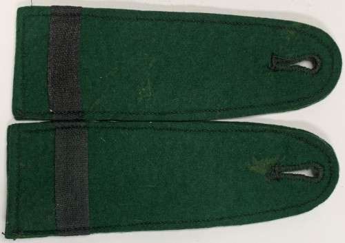 Pair of Boy Scouts epaulettes.