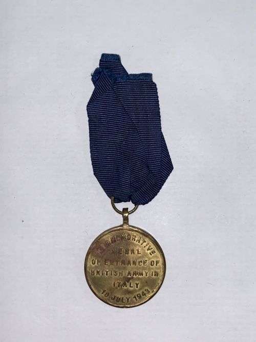 WWII, 8th Army Commemorative Medal of the Allied Armies In Naples in 1943.