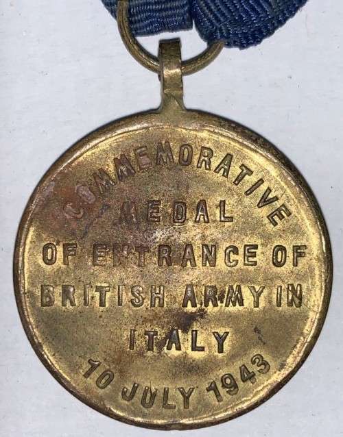 WWII, 8th Army Commemorative Medal of the Allied Armies In Naples in 1943.