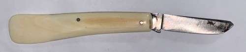 An early 1930`s/20`s Vintage Taylor Sheffield Pocket Knife.