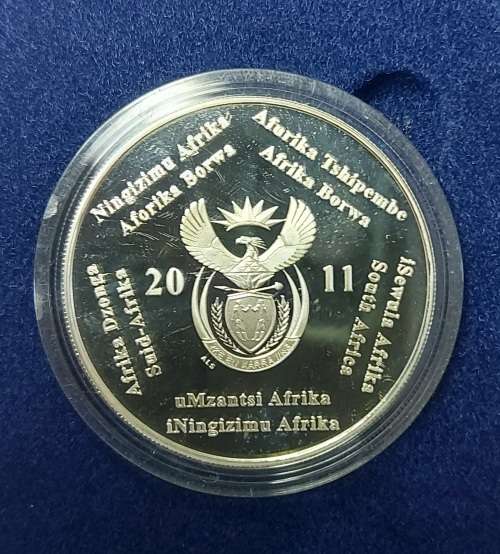1 SILVER R2 WWF 50TH ANNIVERSARY COIN