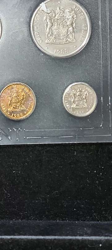 1984 SOUTH AFRICAN MINT PACK