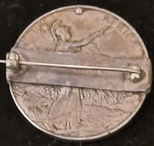 QUEENS SOUTH AFRICAN ANGLO BOER WAR MEDAL