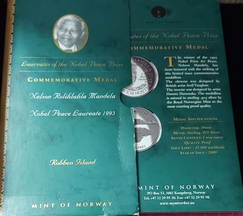 2008 REAL SILVER LAURETTES OF THE NOBEL PRIZE:  NELSON MANDELA COMMEMORATIVE MEDAL