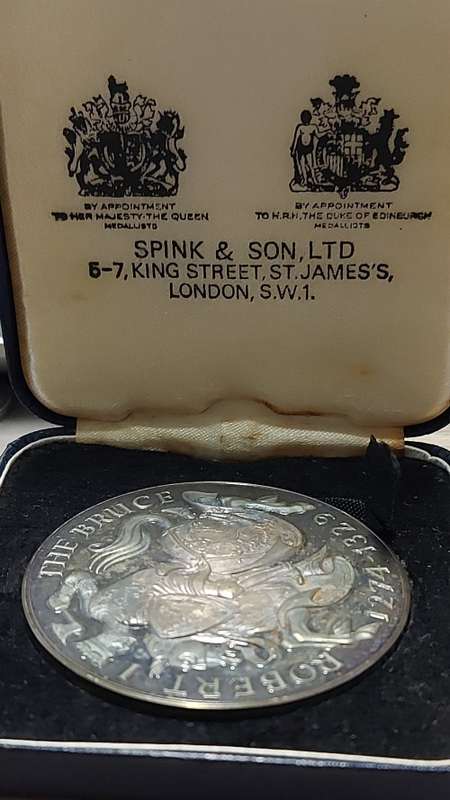 King Robert The Bruce - 700th Anniversary medal -Sterling Silver - With certificate
