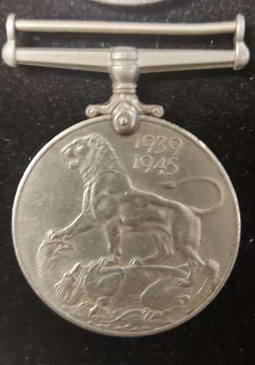4 X WW2 MEDALS :  ENGRAVING ON CAMPAIGN SERVICE MEDAL  FOR PICKFORD