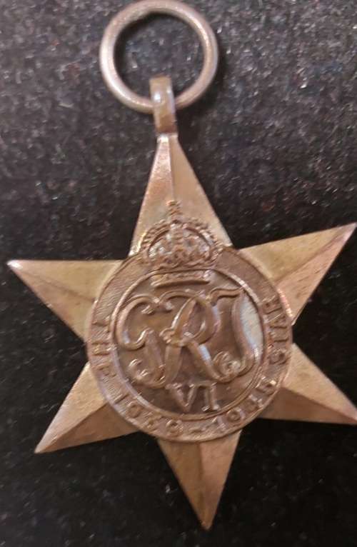 4 X WW2 MEDALS :  ENGRAVING ON CAMPAIGN SERVICE MEDAL  FOR PICKFORD
