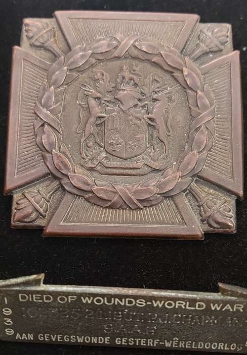 iN MEMORY OF( DEATH BADGE ) : 2/LIEUTENANT P.J. CHAPMAN - 102325