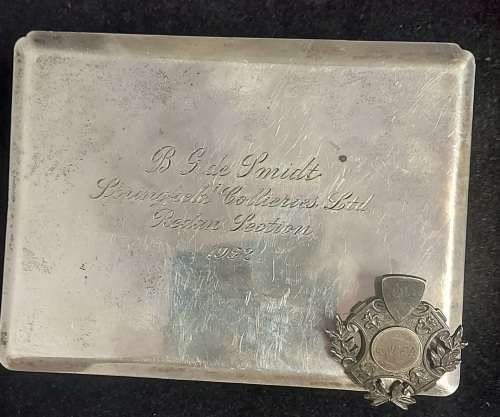 AG SMIDT MINING CASE AND INSIGNIA