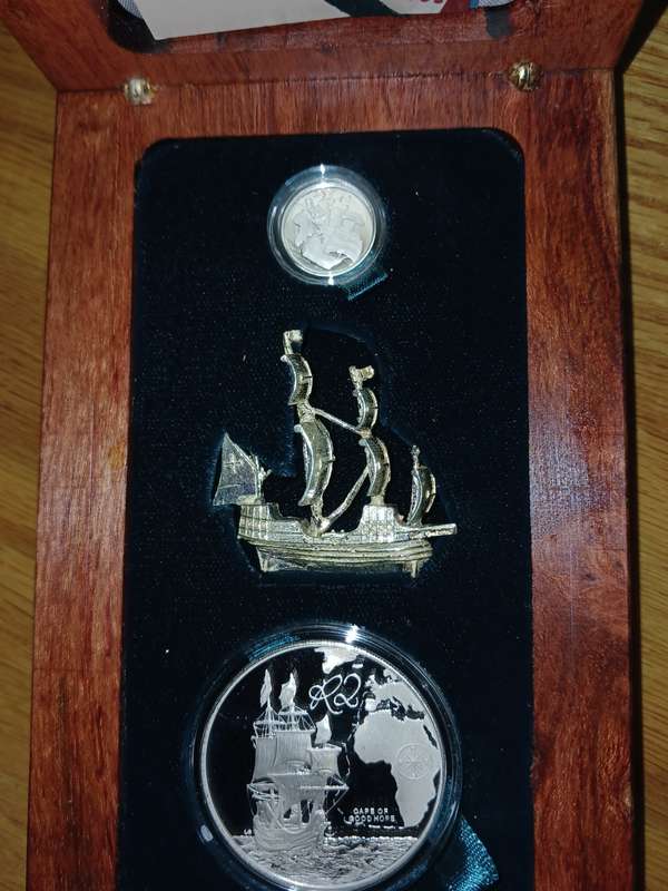 THE 2009 TICKEY AND CROWN SILVER COIN SERIES - MARITIME HISTORY OF SOUTH AFRICA-LIMITED 1000 SERIES